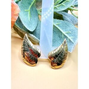 Laurel Burch Silvertone Leaf Clip On Earrings
